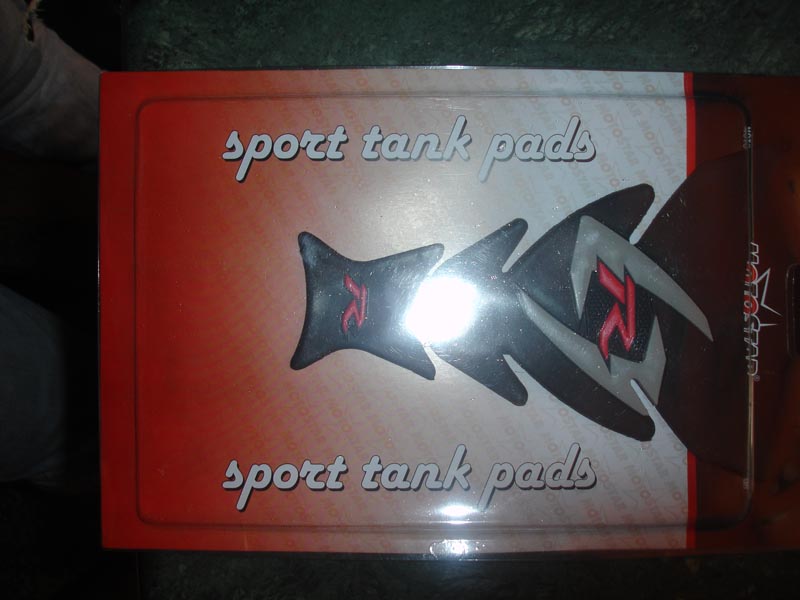 Sport tank pad