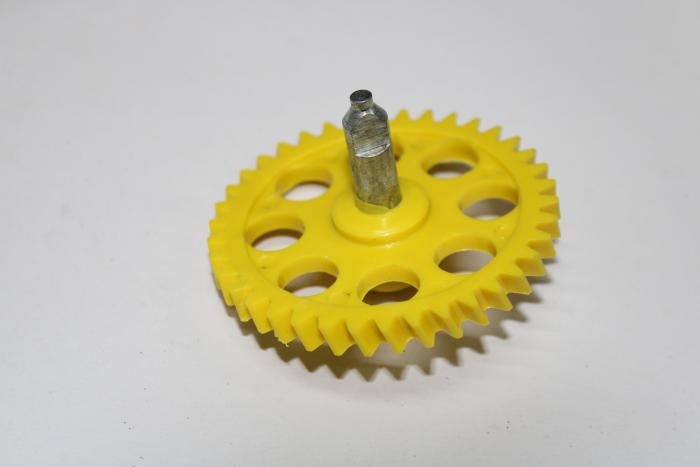 oil pump gear discover 100 / xcd